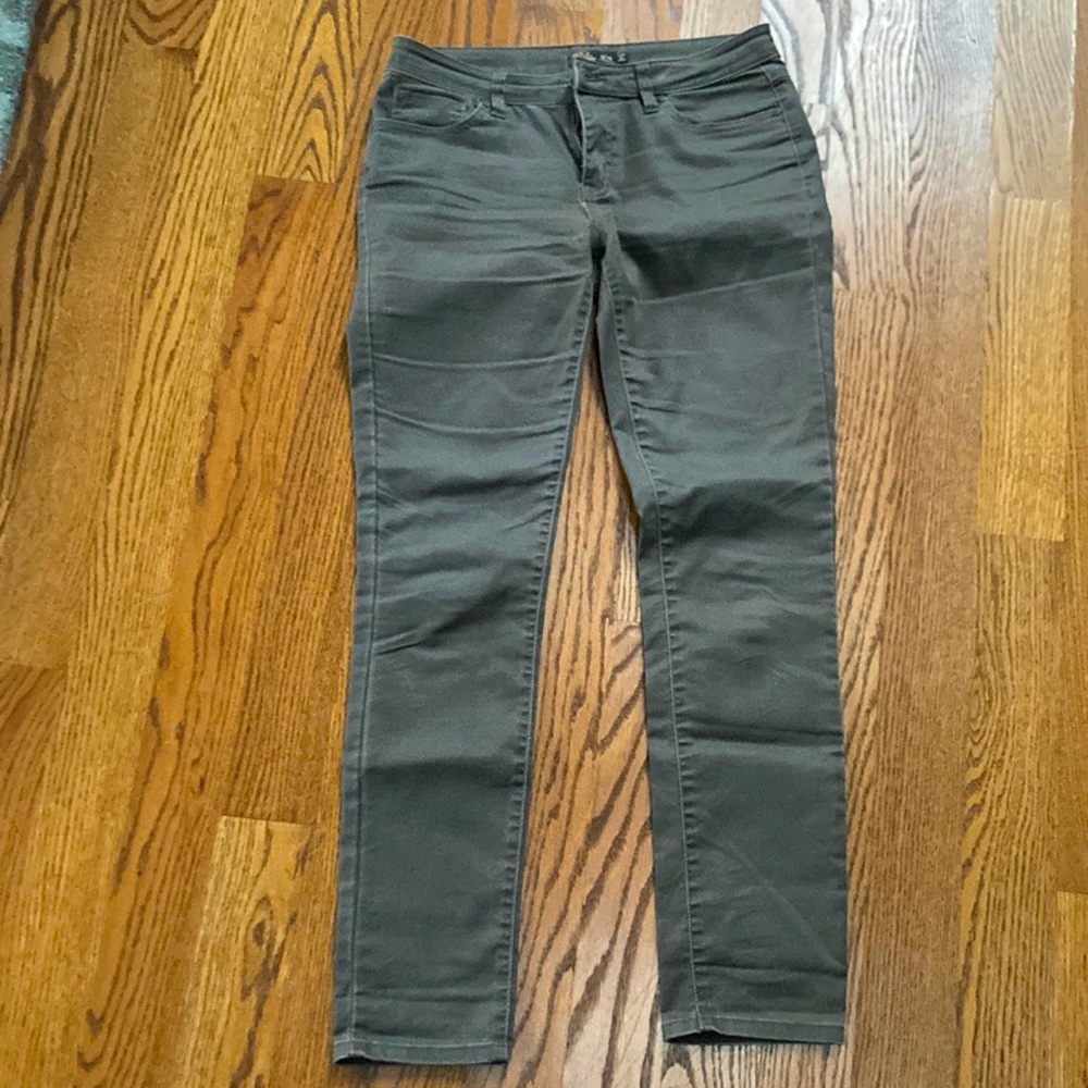 Women’s Grey Prana Authentic Pants